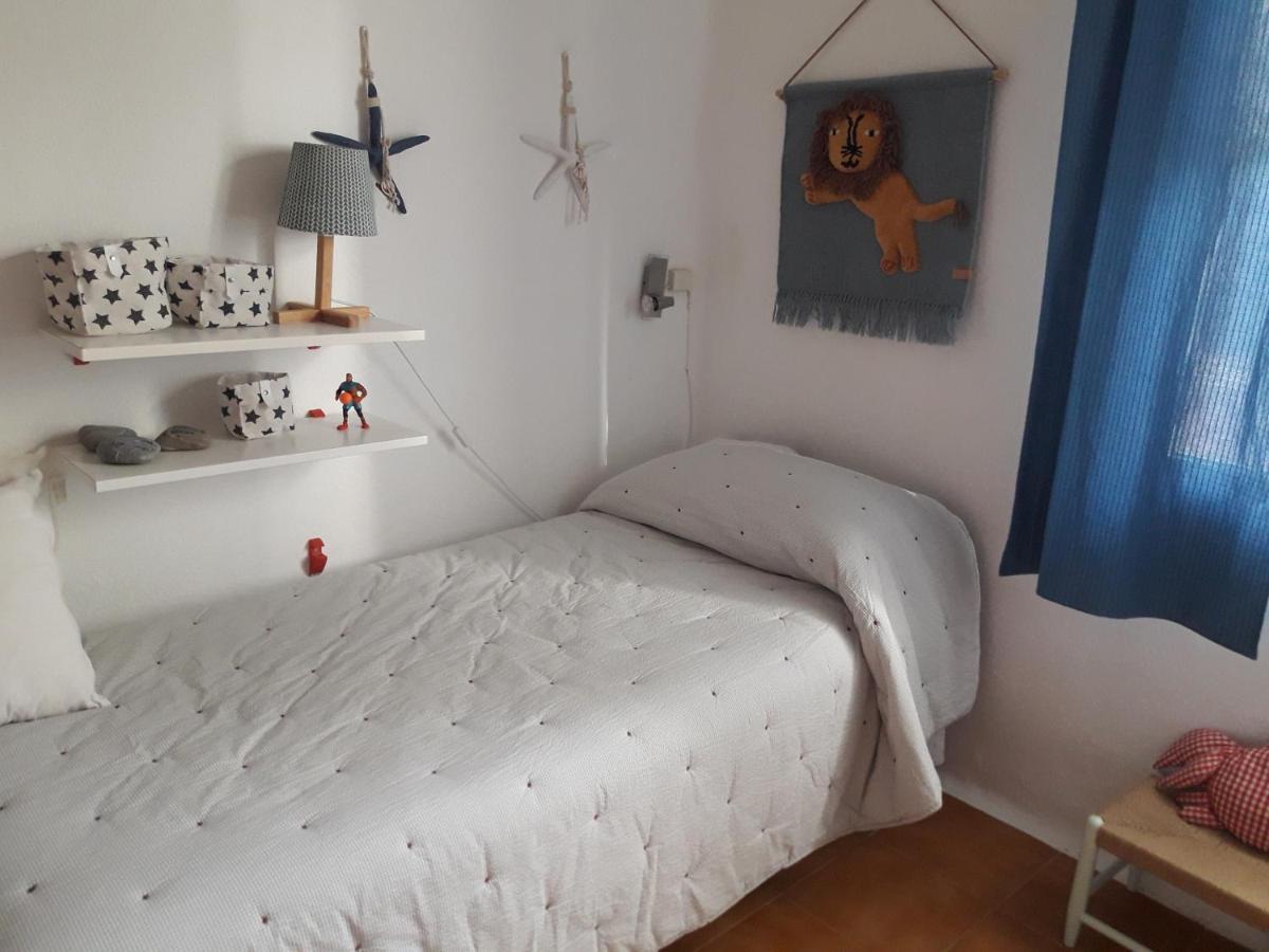 Duplex En Playas De Fornells Apartment Fornells  Bagian luar foto