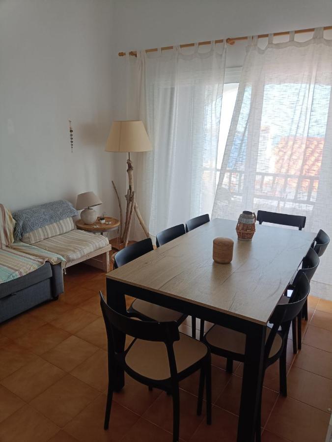 Duplex En Playas De Fornells Apartment Fornells  Bagian luar foto