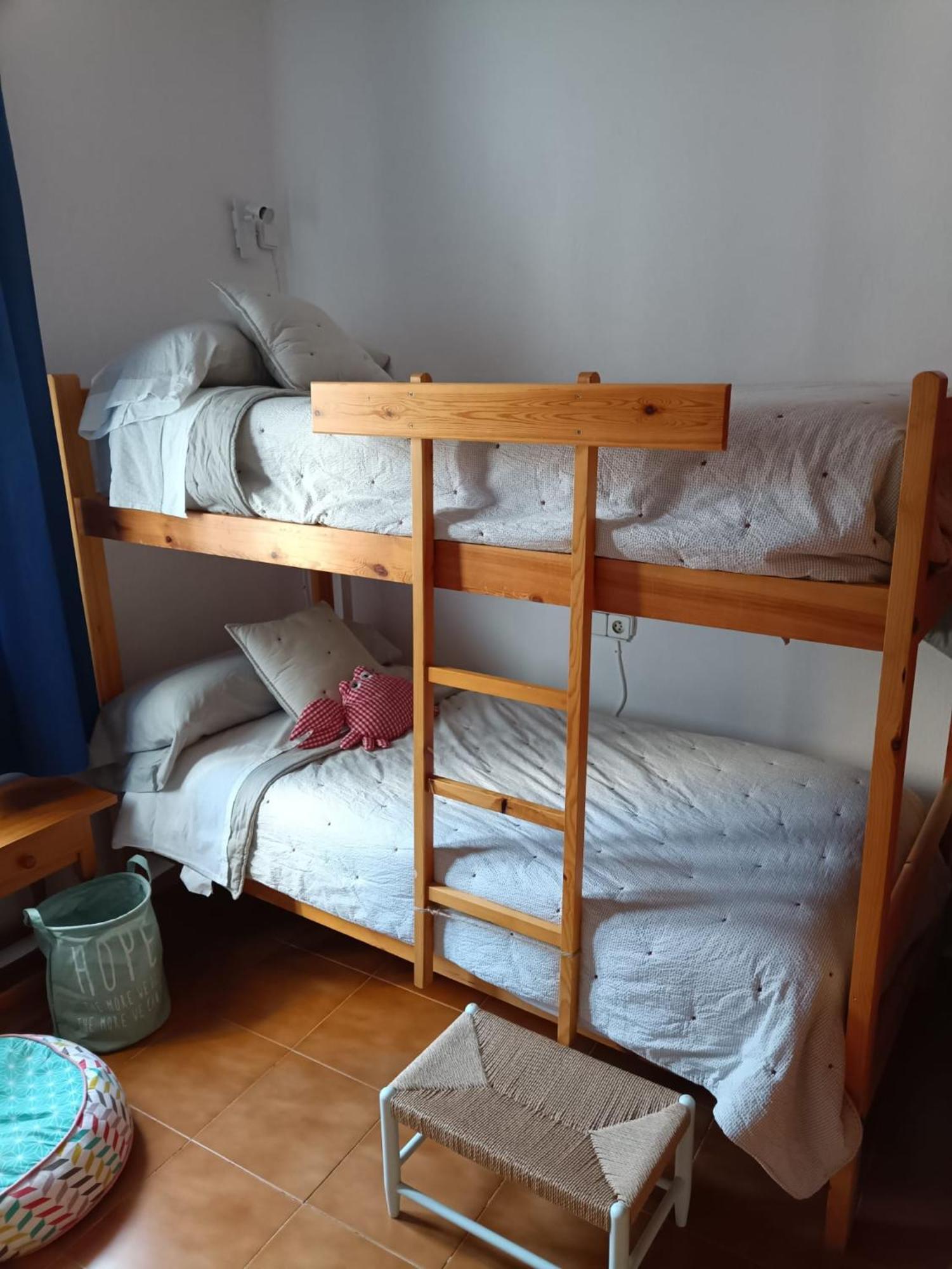 Duplex En Playas De Fornells Apartment Fornells  Bagian luar foto
